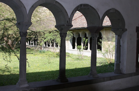 Castillos, Monasterios, Pazos y Palacios en venta : Patrimonio a Precio de Ganga, el Capricho de Muchos Pocos. Una tendencia al alza: el turismo y la inversión privada. No es solo una compra. Es una forma de dejar huella.